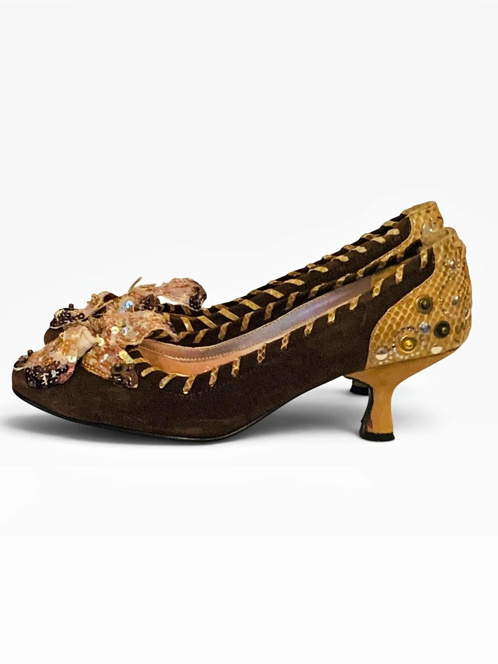Beverly Feldman Vintage Brown Suede Sequin Flower Kitten Heels 6.5 Like New